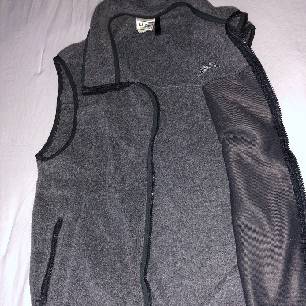 L. L. Bean Grey Fleece Vest